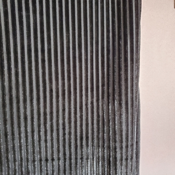 Dress - Picture 3 of 6